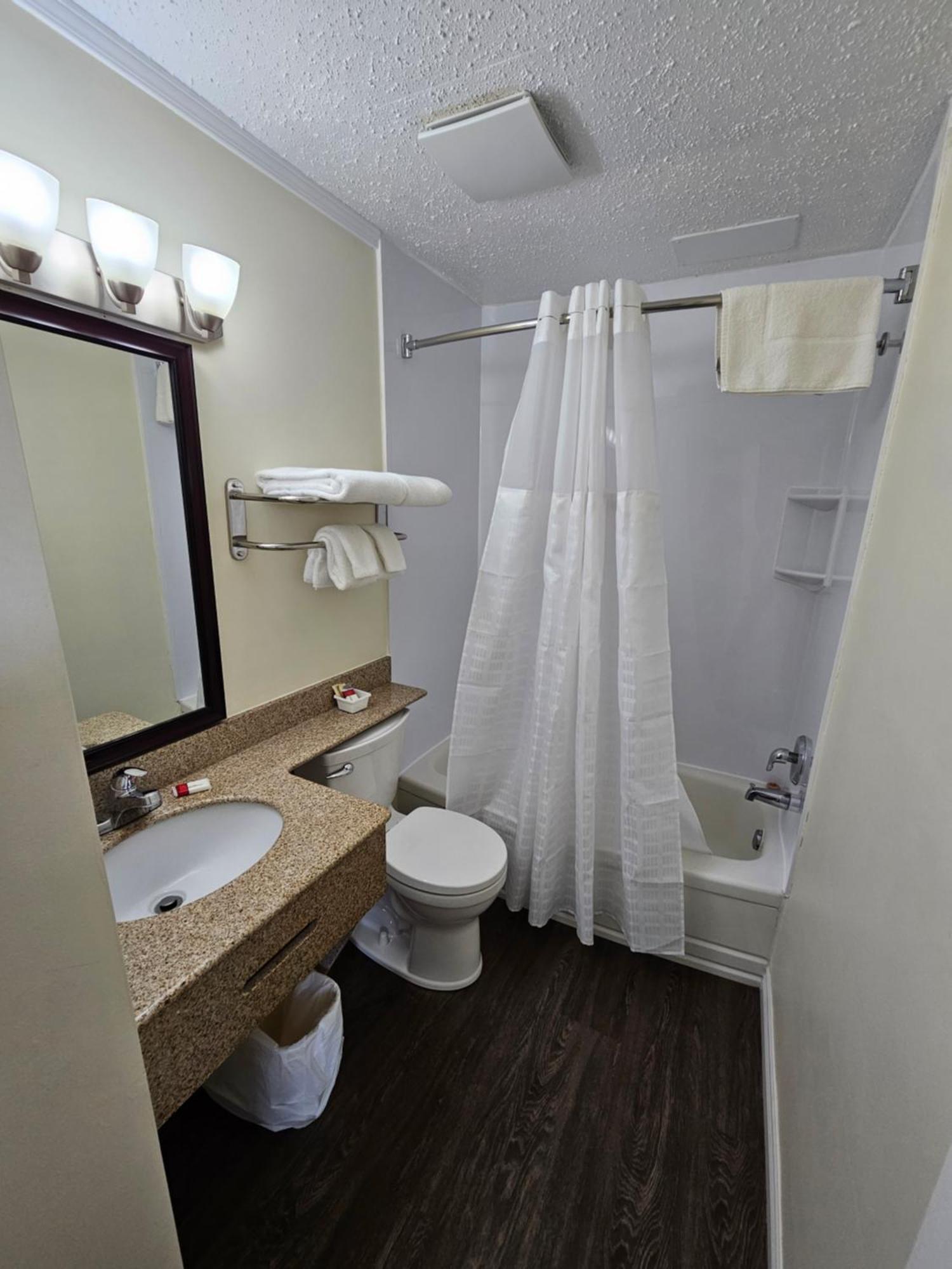 Huntsville Inn Luaran gambar